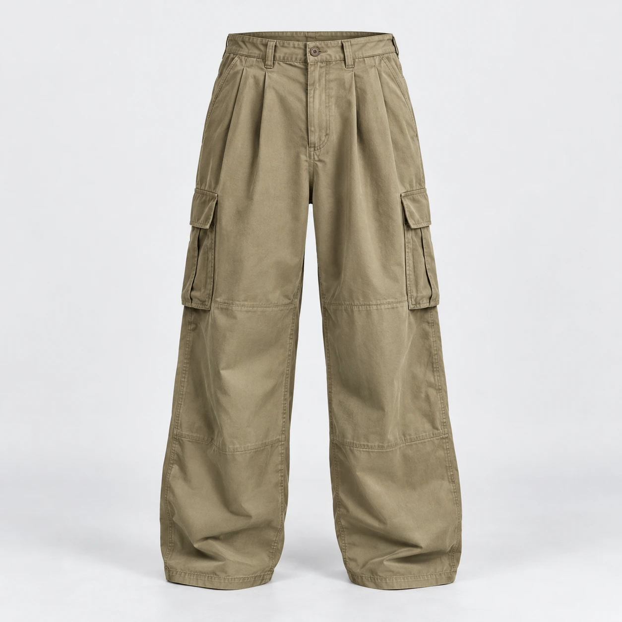 Terrain Pleated Pants in Khaki